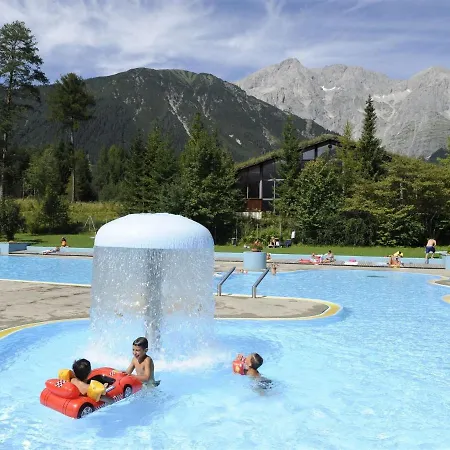 Appartamento Near The Ski Area In Obsteig
